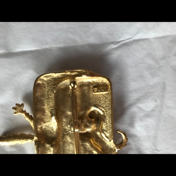 Stamped J.J. Cat & Dog Brooch - Picture 3 of 3